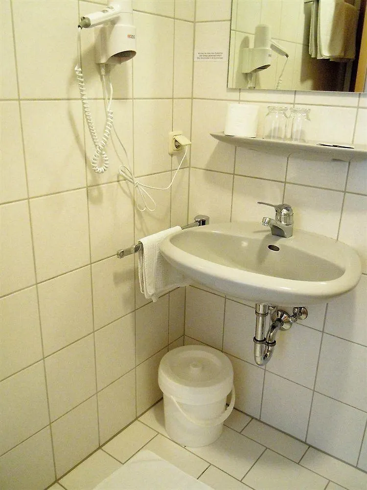 Hotel Lugerhof Вайдинг 2*,